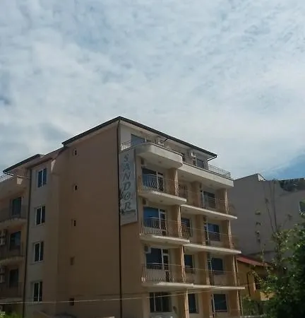 Hotel Sandor 2*
