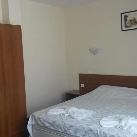 Sandor Hotel