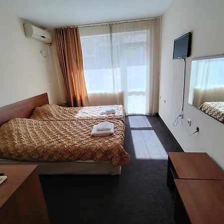 Sandor Hotel